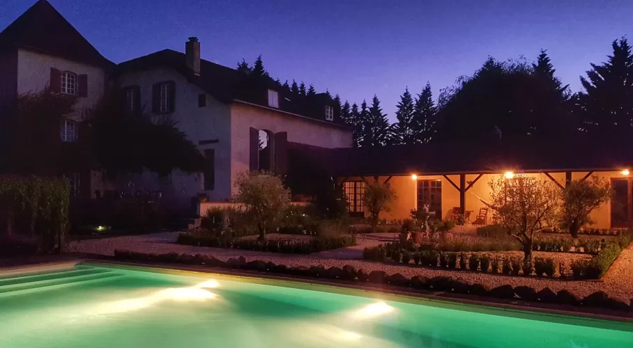 Monlezun, France Country Estate, Manoir, Retreat, holiday lets, 6 hectares, equestrian property 