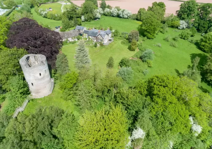 Georgian House, holiday lets, 13 acres, Brecon