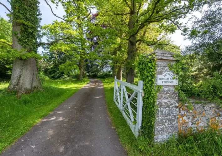 Georgian House, holiday lets, 13 acres, Brecon