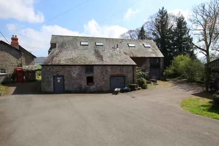 Georgian House, holiday lets, 13 acres, Brecon