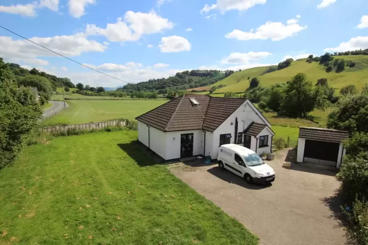 Lower Capel, LD3 9RF,  Smallholding, Equestrian  property, wales