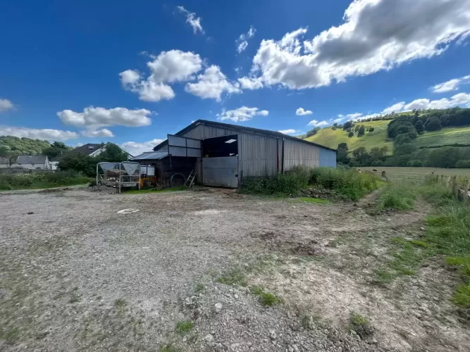 Lower Capel, LD3 9RF,  Smallholding, Equestrian  property, wales