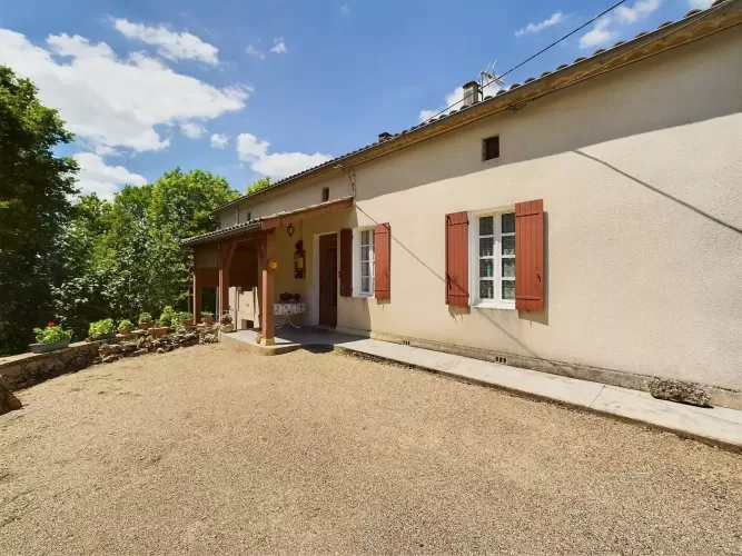 Smallholding, Equestrian property,  2 hectares, land, plantation, pasture, Monflanquin,  France, 