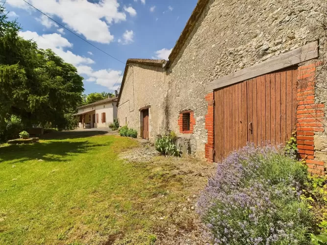 Smallholding, Equestrian property,  2 hectares, land, plantation, pasture, Monflanquin,  France, 