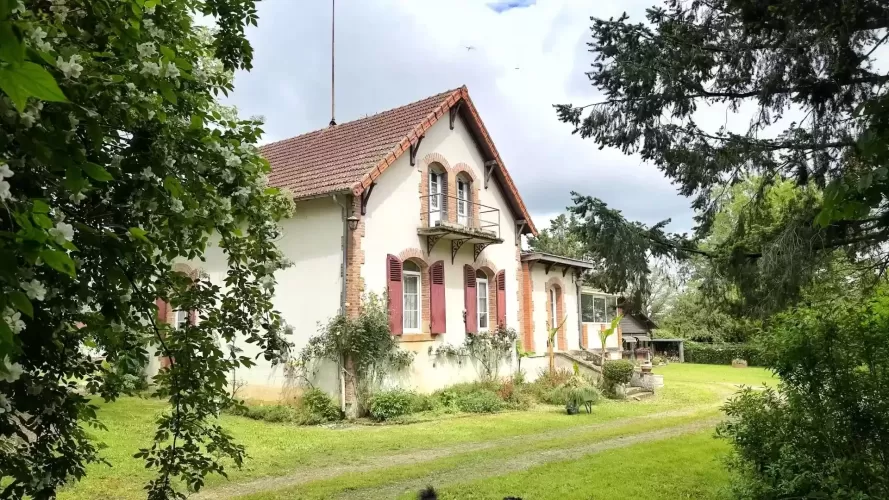 Farm Estate, holiday lets, multi-generational living, land, stables, shop  Creuse France