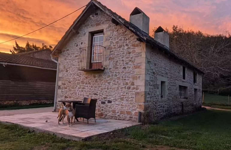 4-bed, Equestrian Property, holiday lets, multi-generational living, pool, stables, 6 hectares, off-road riding, monpazier, belves, perigord, dordogne