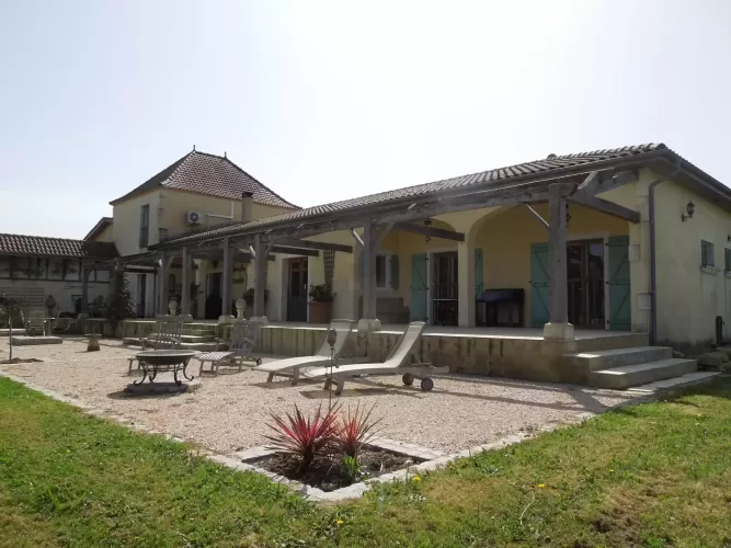 Equestrian Property, smallholding, multi-generational, 21 Hectares, Plaisance, Gers, France