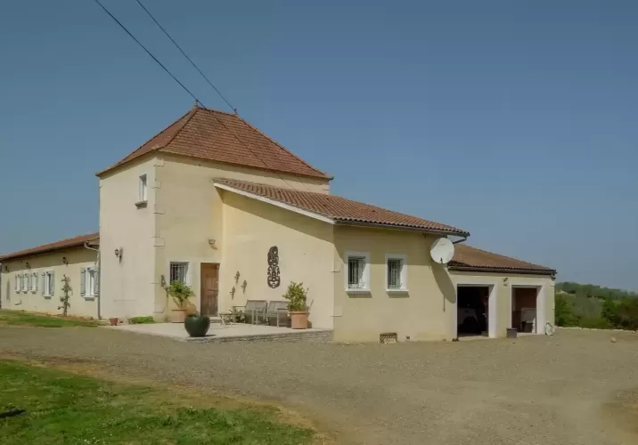 Equestrian Property, smallholding, multi-generational, 21 Hectares, Plaisance, Gers, France