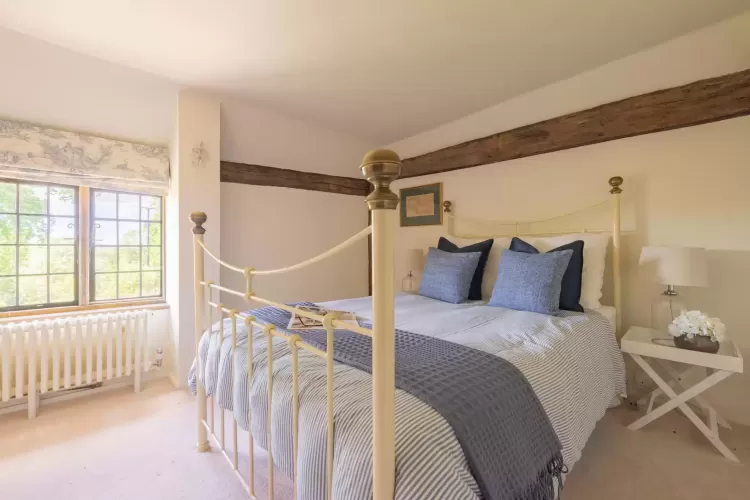 Historic 5-bed farmhouse, annexe, 14 acres, High Hurstwood, airbnb, glamping, multi-generational living