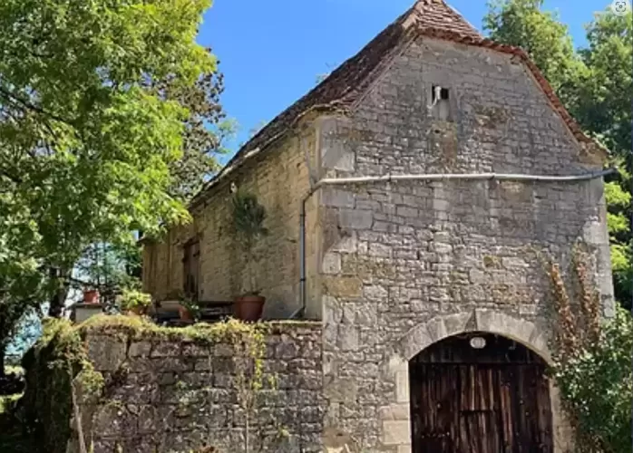 Château, Country Estate, with Gites,  pool, 5ha land,  escapte to the chateau, chateau sisters, lot, france, french chateau, Aveyron