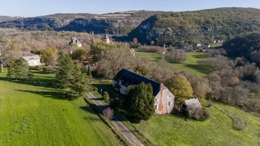 traditional, stone farmhouse, barn,  Lacave, France, Rural Property