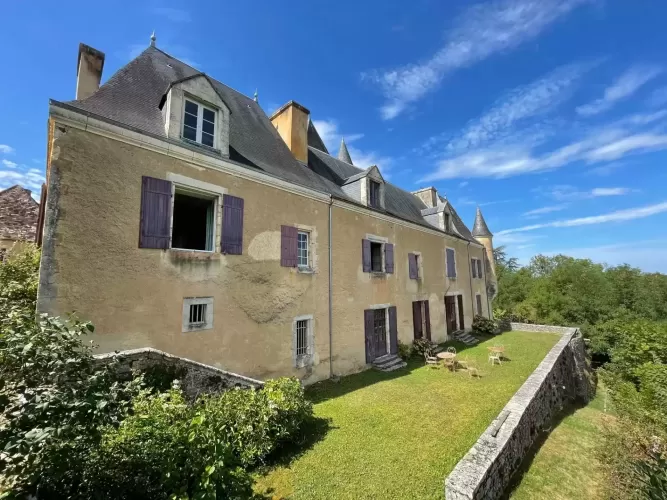 Château,  Panoramic Views, woodland,  Perigueux