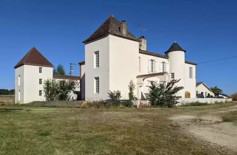 Equestrian Enterprise, Manoir, 27 hectares, equestrian property, Lias d Armagnac, 32240, France