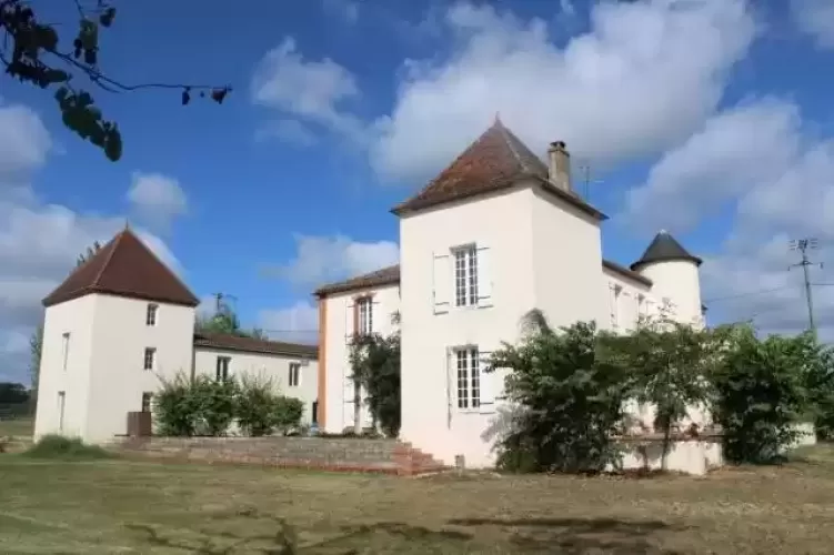 Equestrian Enterprise, Manoir, 27 hectares, equestrian property, Lias d Armagnac, 32240, France