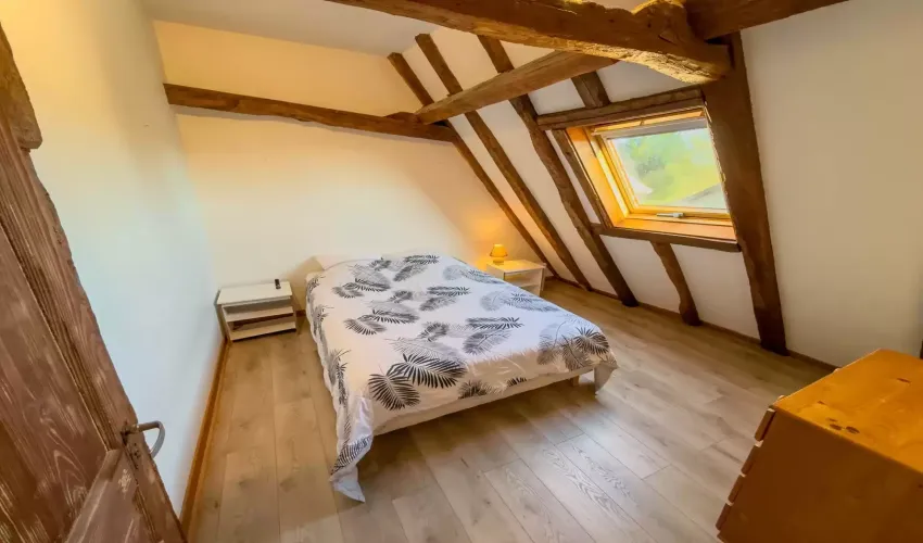 Thiviers, Dordogne, 24800, France1296
