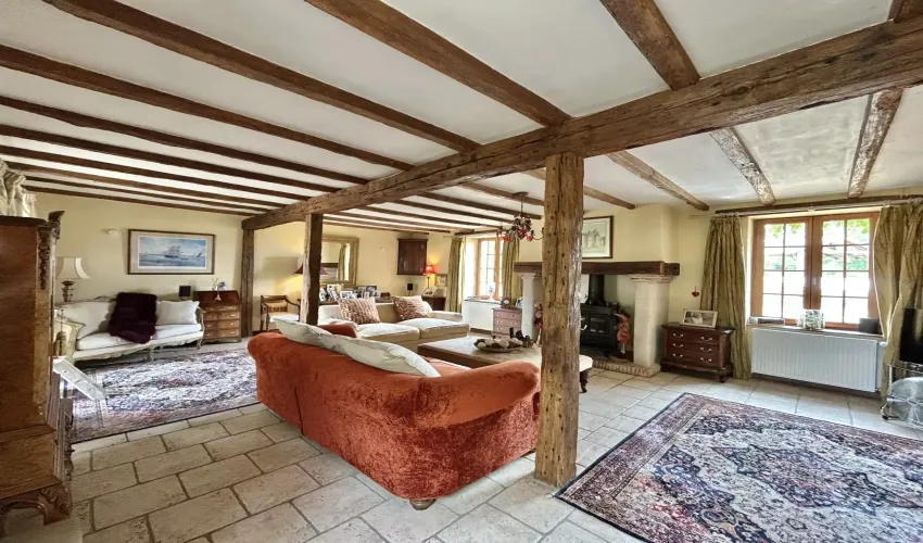 rural estate, property with land, Civray, Vienne, two homes, gîte, holiday rental potential, lake, woodland, pasture, swimming pool, barns, outbuildings, private location, no near neighbours, multi-generational living, French countryside property, income potential