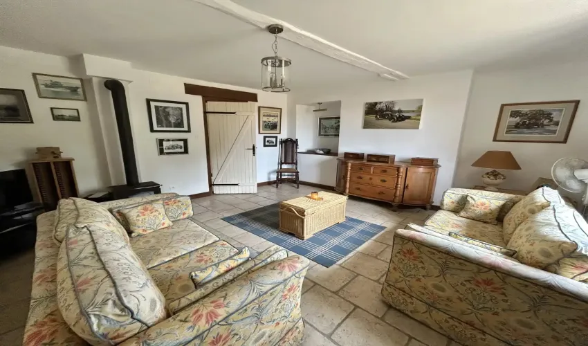 rural estate, property with land, Civray, Vienne, two homes, gîte, holiday rental potential, lake, woodland, pasture, swimming pool, barns, outbuildings, private location, no near neighbours, multi-generational living, French countryside property, income potential