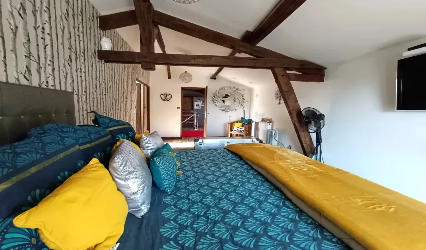 Rural Property with landVasles, Deux-Sèvres, 79340, FranceFor Sale