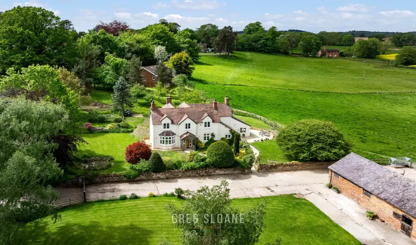 Equestrian PropertyShrewsbury, SY4 2JZ, United KingdomFor Sale