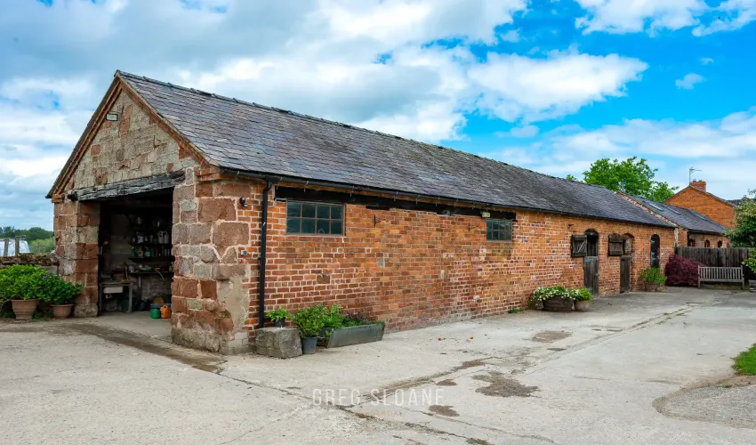 Equestrian PropertyShrewsbury, SY4 2JZ, United KingdomFor Sale